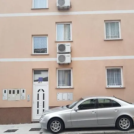 Nada * Crikvenica